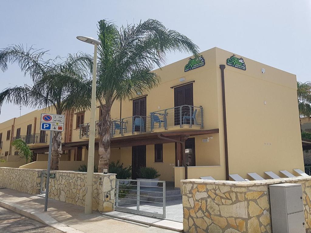 B&B Aloe Comfort Rooms 圣维托罗卡波 外观 照片
