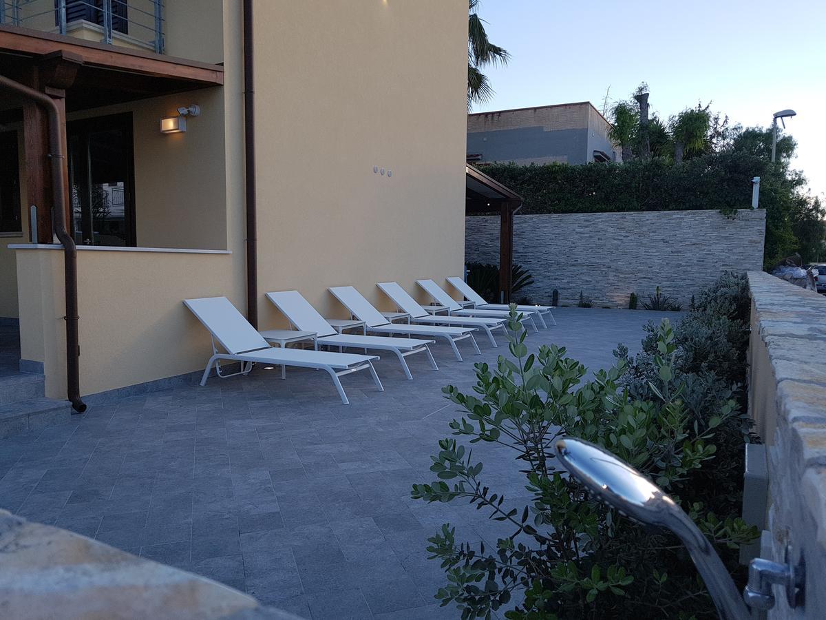 B&B Aloe Comfort Rooms 圣维托罗卡波 外观 照片