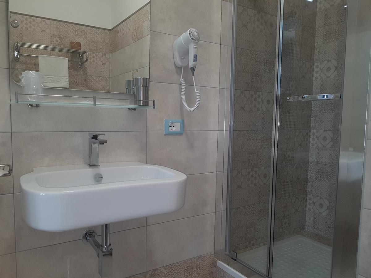 B&B Aloe Comfort Rooms 圣维托罗卡波 外观 照片
